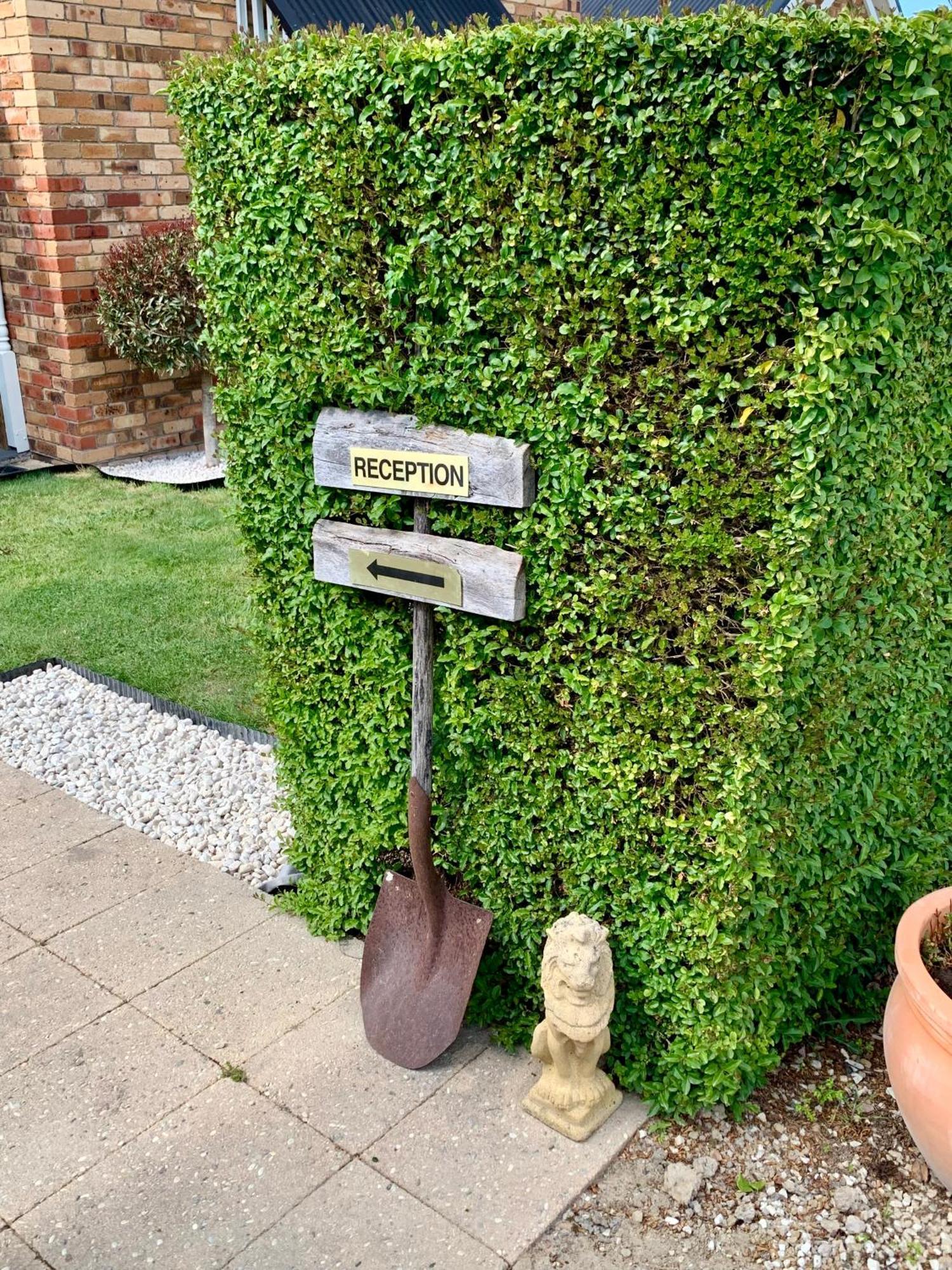 Hazelcreek Cottages Exeter Esterno foto