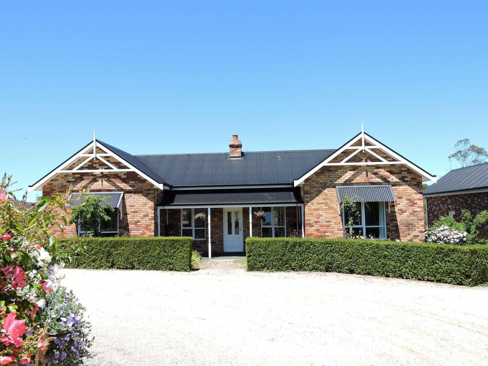 Hazelcreek Cottages Exeter Esterno foto